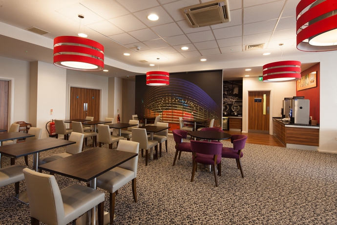 Imagen del bar/restaurante del Hotel Holiday Inn Express Ciudad de Leicester. Foto 6