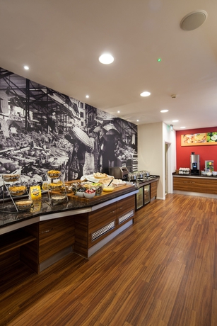 Imagen del bar/restaurante del Hotel Holiday Inn Express Ciudad de Leicester. Foto 8