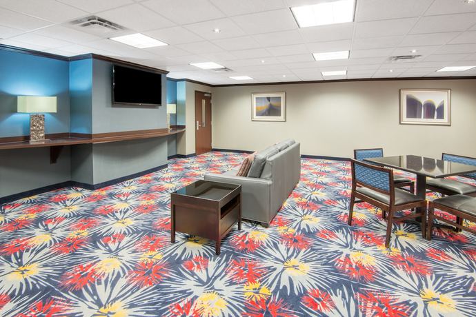 Imagen de los interiores del Hotel Holiday Inn Express Cleveland Airport - Brookpark, An Ihg. Foto 19