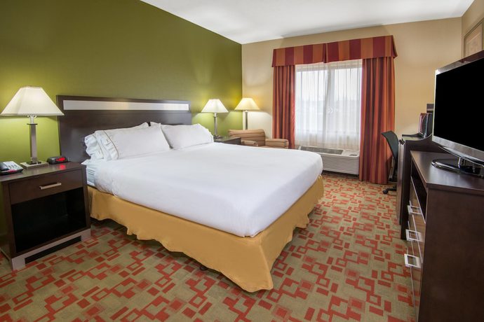 Imagen de la habitación del Hotel Holiday Inn Express Cleveland Airport - Brookpark, An Ihg. Foto 10