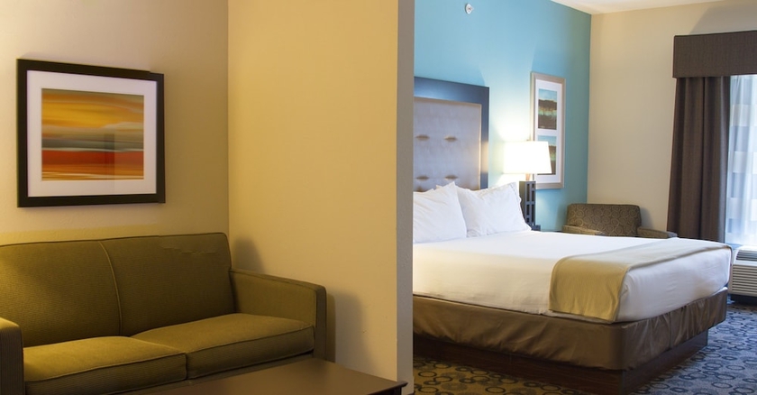 Imagen de la habitación del Hotel Holiday Inn Express Cleveland Northwest, An Ihg. Foto 9