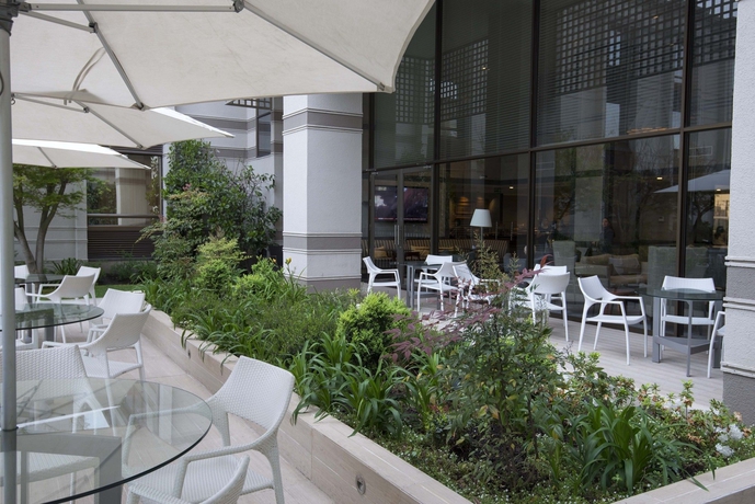 Imagen de los exteriores del Hotel Holiday Inn Express Concepcion. Foto 8