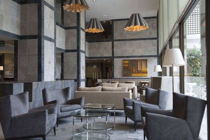 Imagen de los interiores del Hotel Holiday Inn Express Concepcion. Foto 12