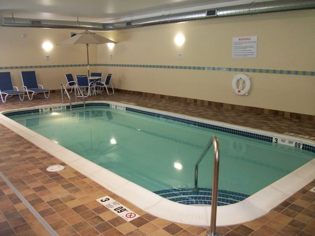 Imagen de la piscina del Hotel Holiday Inn Express - Cortland. Foto 20