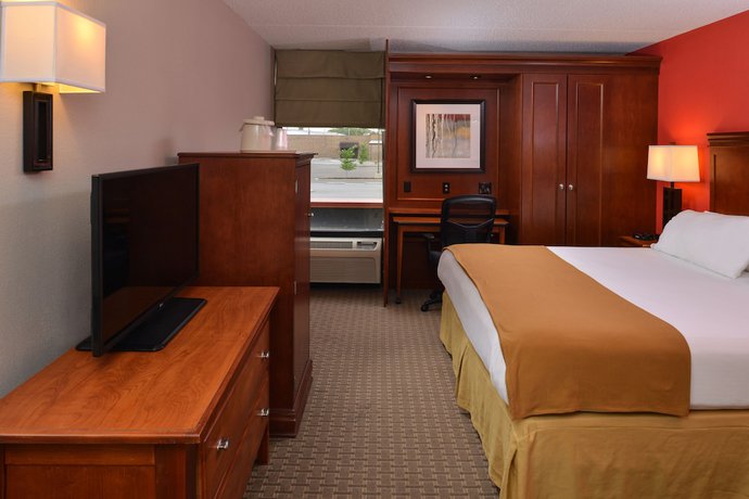 Imagen de la habitación del Hotel Holiday Inn Express Crestwood. Foto 15