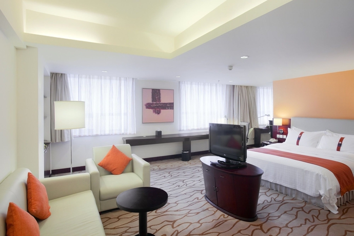 Imagen de la habitación del Hotel Holiday Inn Express Dalian City Centre. Foto 6