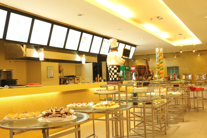 Imagen del bar/restaurante del Hotel Holiday Inn Express Dalian City Centre. Foto 2