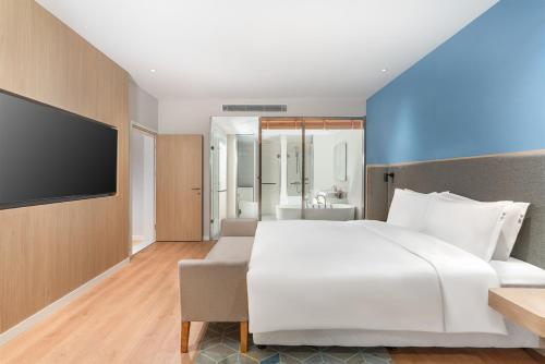 Imagen de la habitación del Hotel Holiday Inn Express Dandong City Center, an IHG. Foto 17