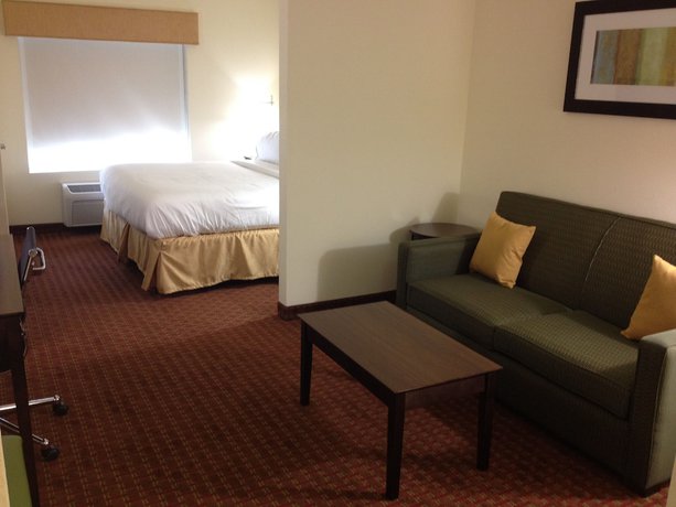 Imagen de la habitación del Hotel Holiday Inn Express Defuniak Springs, An Ihg. Foto 9