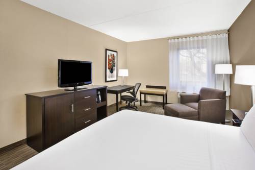 Imagen de la habitación del Hotel Holiday Inn Express Detroit-Warren (Gm Tech Ctr). Foto 10