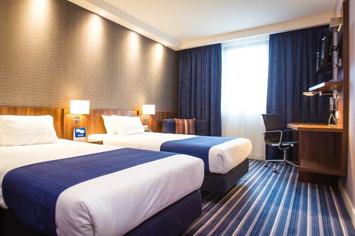 Imagen de la habitación del Hotel Holiday Inn Express Dijon, An Ihg. Foto 5