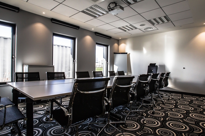 Imagen de los interiores del Hotel Holiday Inn Express Dijon, An Ihg. Foto 13