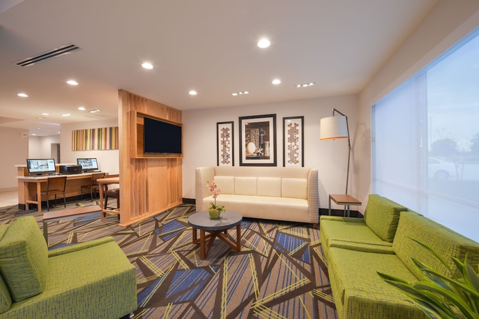 Imagen de los interiores del Hotel Holiday Inn Express Donaldsonville, An Ihg. Foto 15