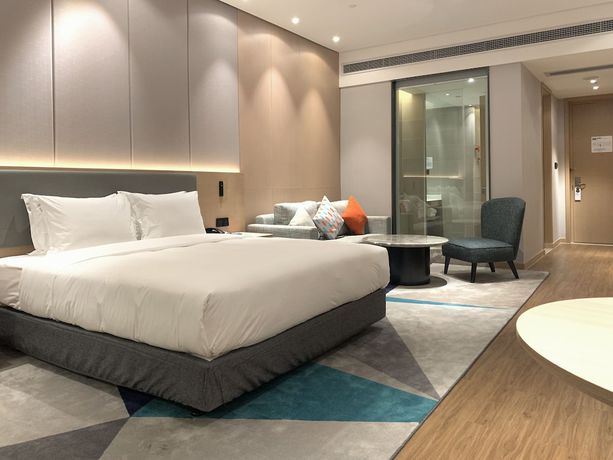 Imagen de la habitación del Hotel Holiday Inn Express Dongguan Marina Bay, An Ihg. Foto 3