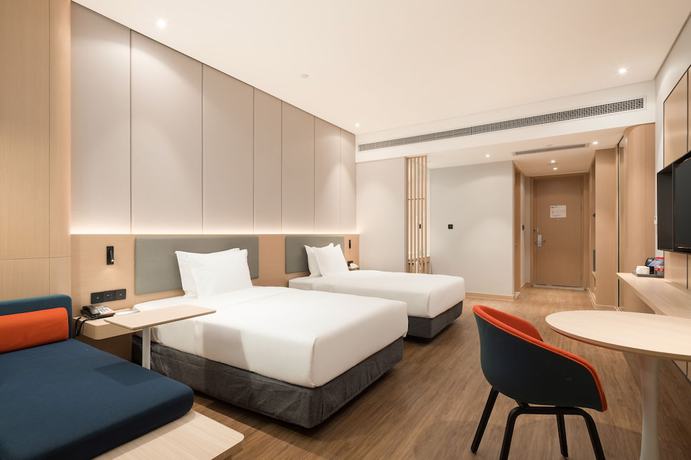 Imagen de la habitación del Hotel Holiday Inn Express Dongguan Marina Bay, An Ihg. Foto 9