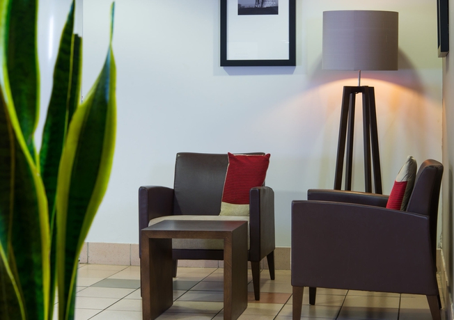 Imagen de los interiores del Hotel Holiday Inn Express Droitwich M5, Jct.5. Foto 13