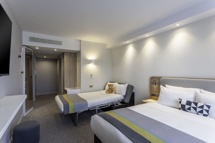 Imagen de la habitación del Hotel Holiday Inn Express Dublin Airport, An Ihg. Foto 11