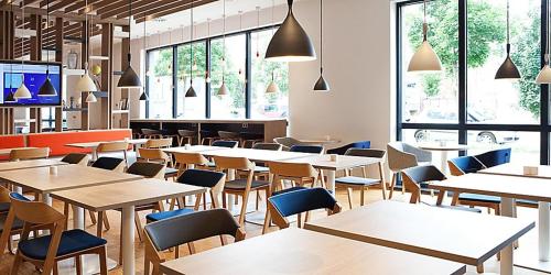 Imagen de los interiores del Hotel Holiday Inn Express Duesseldorf Airport. Foto 10