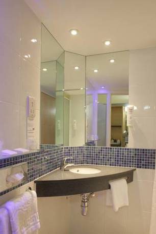 Imagen de la habitación del Hotel Holiday Inn Express Dundee, An Ihg. Foto 5