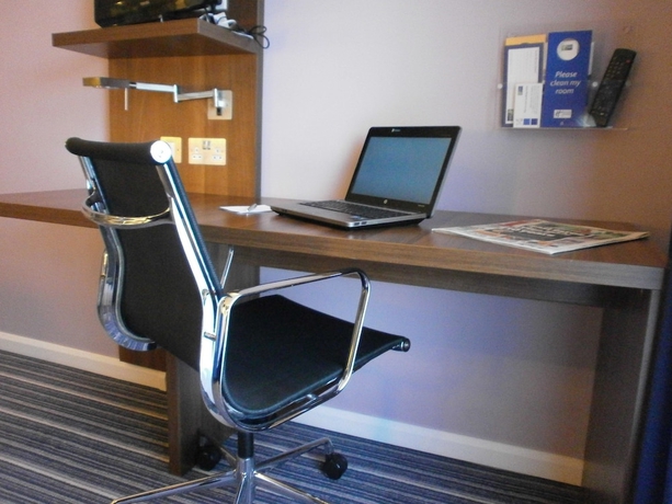 Imagen de la habitación del Hotel Holiday Inn Express Dunstable. Foto 6