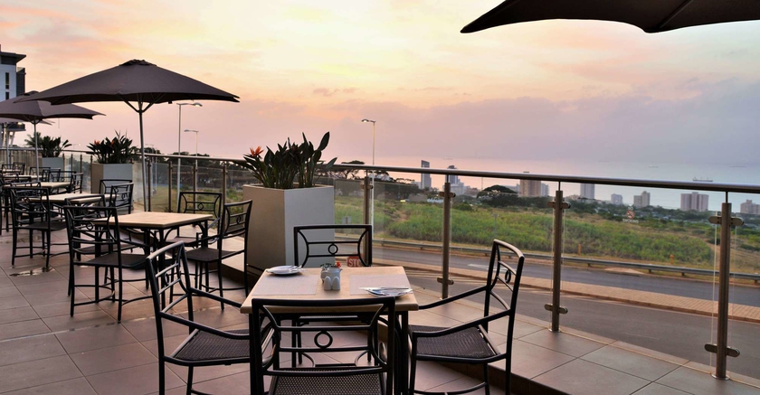 Imagen de los exteriores del Hotel Holiday Inn Express Durban - Umhlanga, An Ihg. Foto 9