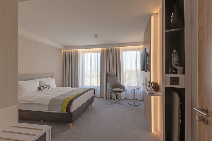 Imagen de la habitación del Hotel Holiday Inn Express Düsseldorf – Hauptbahnhof, An Ihg. Foto 8