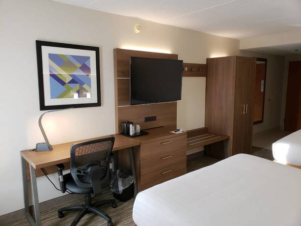 Imagen de la habitación del Hotel Holiday Inn Express Edgewood-aberdeen-bel Air, An Ihg. Foto 11