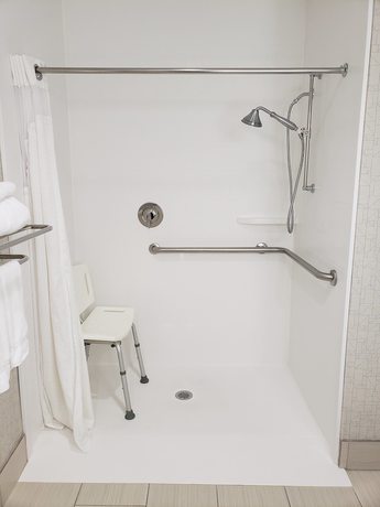 Imagen de la habitación del Hotel Holiday Inn Express Edgewood-aberdeen-bel Air, An Ihg. Foto 12