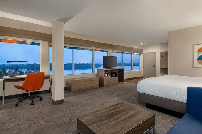 Imagen de la habitación del Hotel Holiday Inn Express Evansville Downtown, an IHG. Foto 11