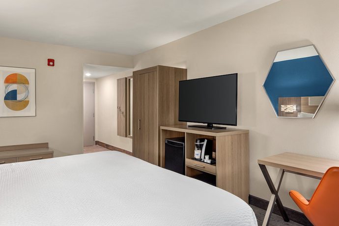 Imagen de la habitación del Hotel Holiday Inn Express Evansville Downtown, an IHG. Foto 14