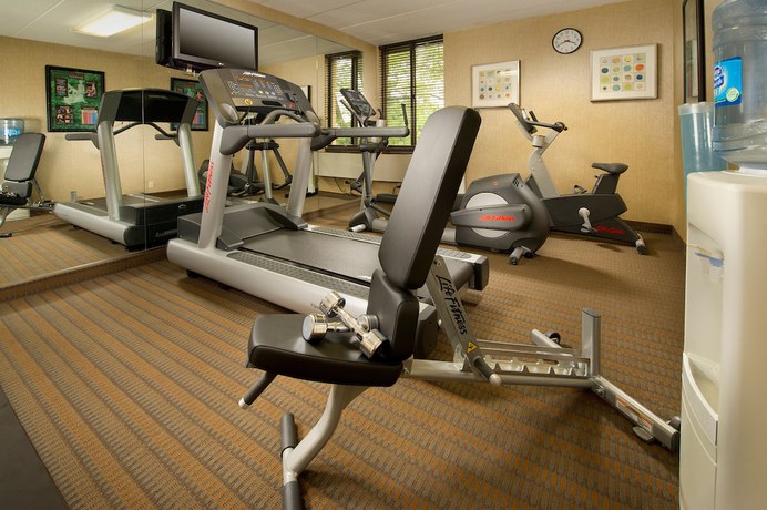 Imagen de los interiores del Hotel Holiday Inn Express Fairfax - Arlington Boulevard, An Ihg. Foto 20