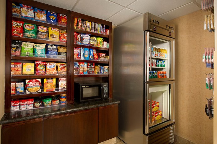 Imagen del bar/restaurante del Hotel Holiday Inn Express Fairfax - Arlington Boulevard, An Ihg. Foto 7