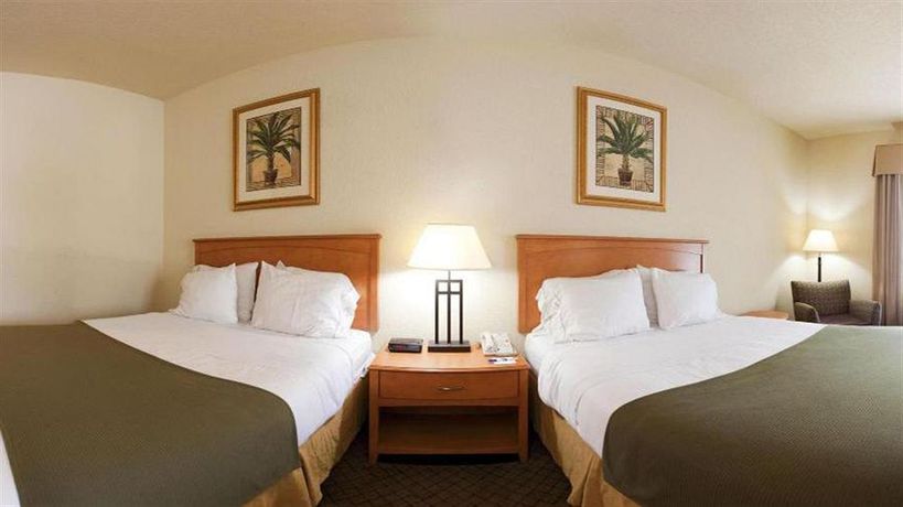 Imagen de los interiores del Hotel Holiday Inn Express Fairhope. Foto 8