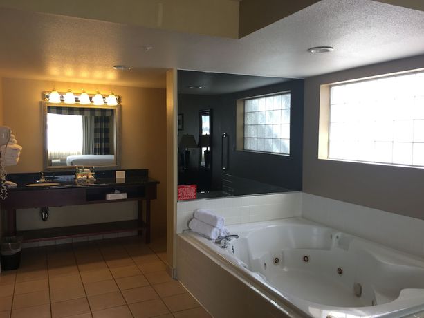 Imagen de la habitación del Hotel Holiday Inn Express Fallon. Foto 17