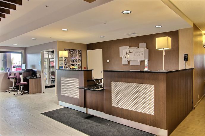 Imagen de los interiores del Hotel Holiday Inn Express Fargo-West Acres, an IHG. Foto 19