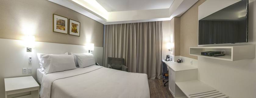 Imagen de la habitación del Hotel Holiday Inn Express Farroupilha, An Ihg. Foto 11