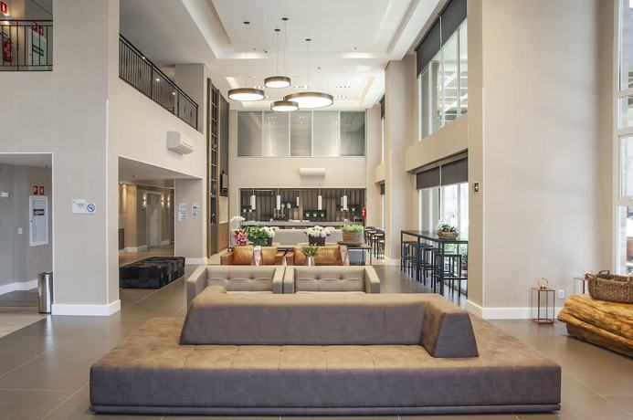 Imagen de los interiores del Hotel Holiday Inn Express Farroupilha, An Ihg. Foto 20
