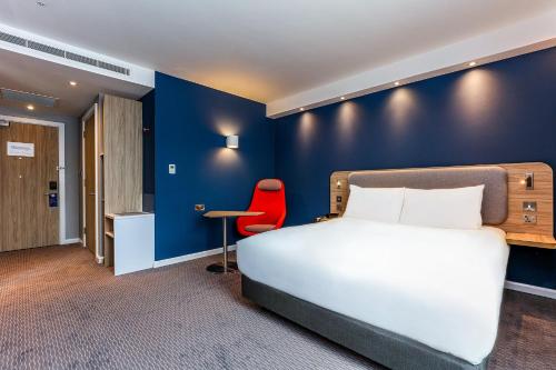 Imagen general del Hotel Holiday Inn Express - Fleet, an IHG. Foto 12
