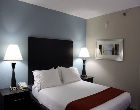 Imagen de la habitación del Hotel Holiday Inn Express Forsyth, An Ihg. Foto 15