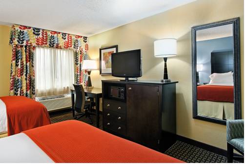 Imagen de la habitación del Hotel Holiday Inn Express Fort Campbell-oak Grove, An Ihg. Foto 10