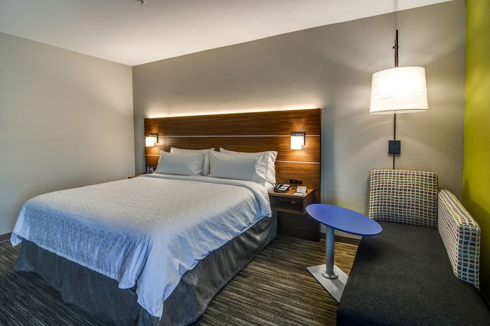 Imagen de la habitación del Hotel Holiday Inn Express Fort Walton Beach Central, an IHG. Foto 9