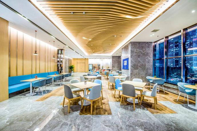 Imagen del bar/restaurante del Hotel Holiday Inn Express Foshan Beijiao. Foto 2