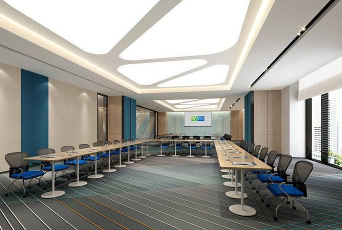 Imagen de los interiores del Hotel Holiday Inn Express Foshan Beijiao. Foto 8