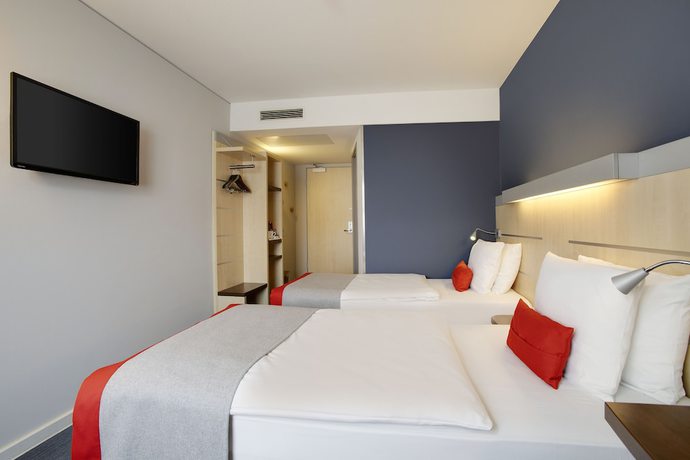 Imagen de la habitación del Hotel Holiday Inn Express Frankfurt Messe. Foto 5