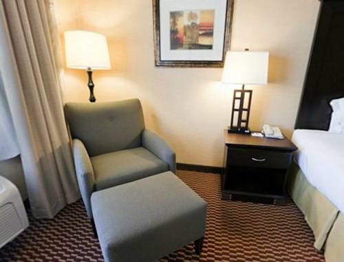 Imagen de la habitación del Hotel Holiday Inn Express Frazier Park. Foto 8