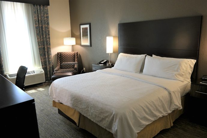 Imagen de la habitación del Hotel Holiday Inn Express Fredericksburg Southpoint. Foto 3