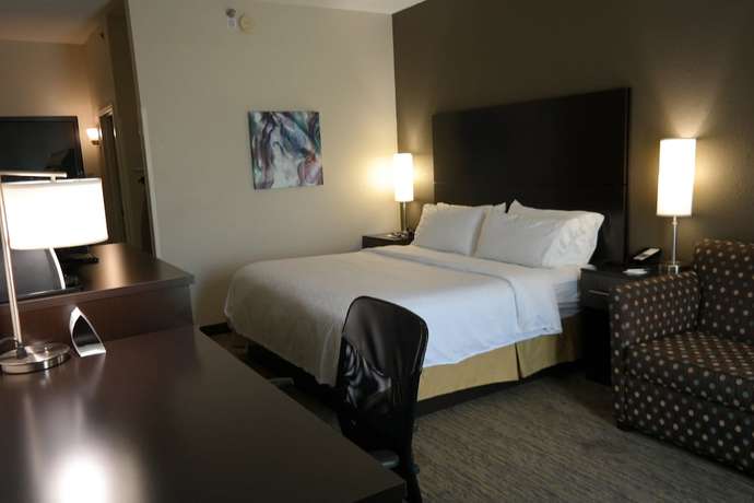 Imagen de la habitación del Hotel Holiday Inn Express Fredericksburg Southpoint. Foto 8