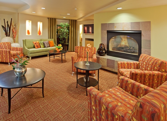 Imagen de los interiores del Hotel Holiday Inn Express Fremont-milpitas Central, An Ihg. Foto 10
