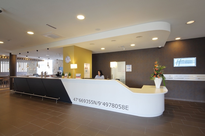 Imagen de los interiores del Hotel Holiday Inn Express Friedrichshafen, An Ihg. Foto 17