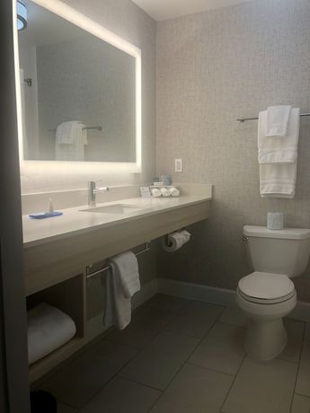 Imagen de la habitación del Hotel Holiday Inn Express Ft Bragg, An Ihg. Foto 15